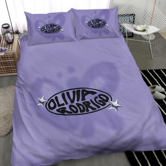 Discover Olivia Rodrigo And Butterfly Logo Quilt Duvet  Bedding sets