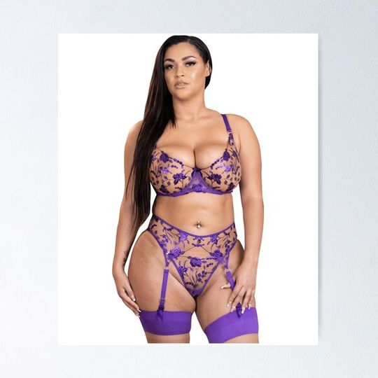 Discover Ashlyn Peaks