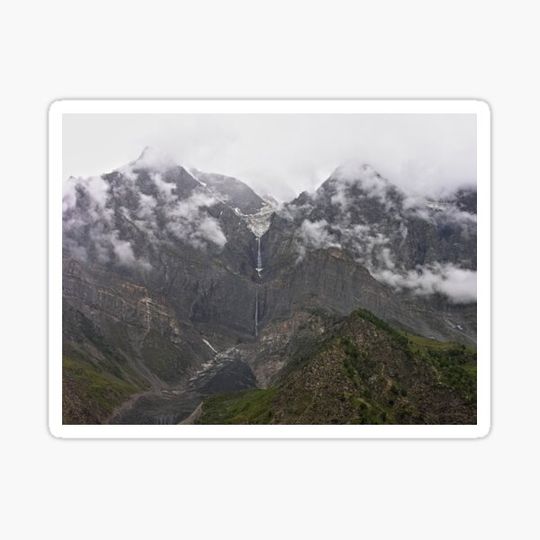 Discover Majestic Himalayan Mountain Peaks Clouds Snow Landscape, Himalaya