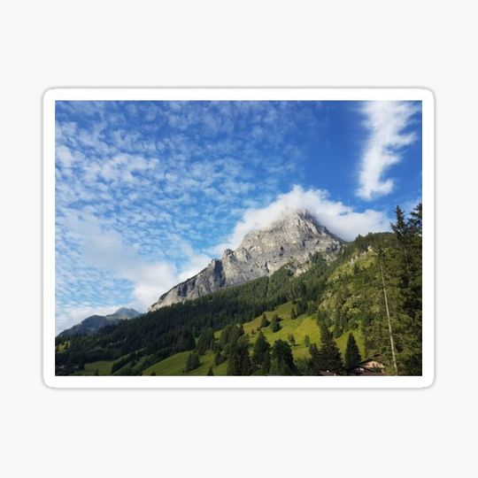 Discover woolart Oeschinensee