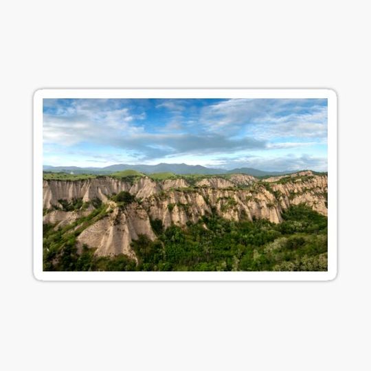 Discover Sand pyramids of Melnik, Bulgaria
