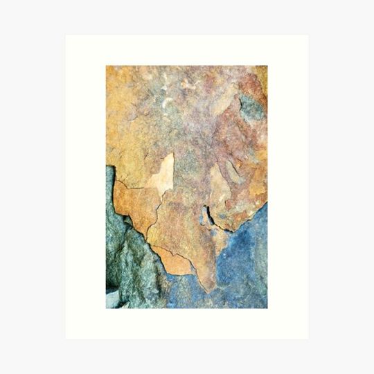 Discover Mineral Abstract