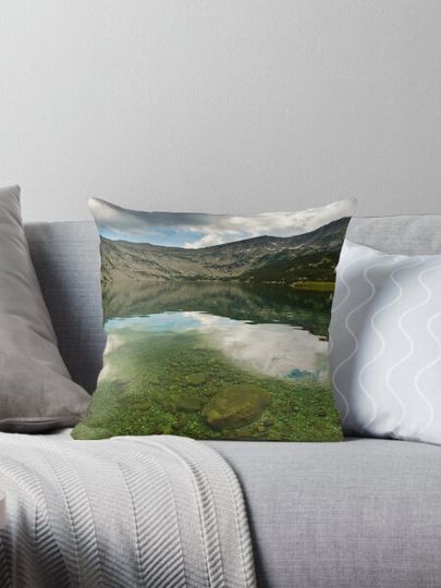 Discover Mountain Lake