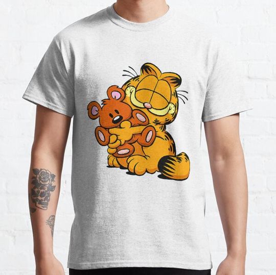 Discover Garfield and bear