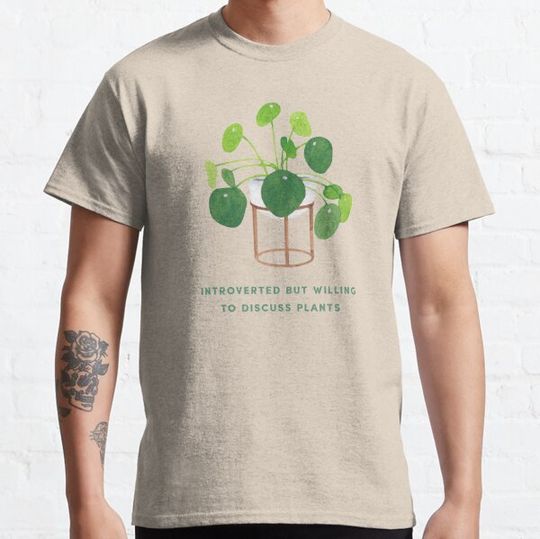 Discover Pilea Peperomioide - Introverted but willing to discuss plants