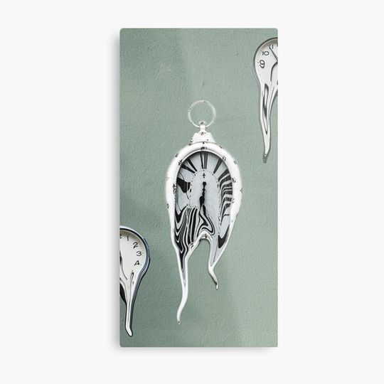 Discover Surrealism liquid time