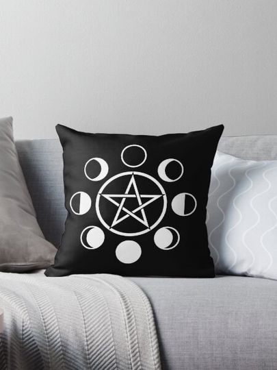 Discover Witchy Wiccan Moon Phases with Pentacle Pentagram Pagan symbol