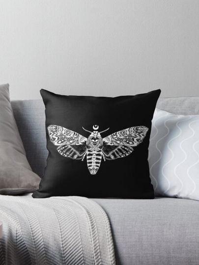 Discover Death's Head Moth