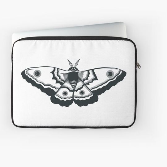 Discover Dusty Wings //