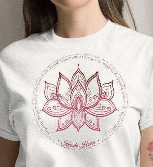 Discover Kamala Quote - When you lift up women... you lift up America - Unisex fit