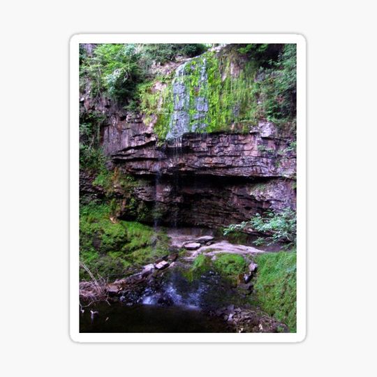Discover Sgwd Henrhyd Drips