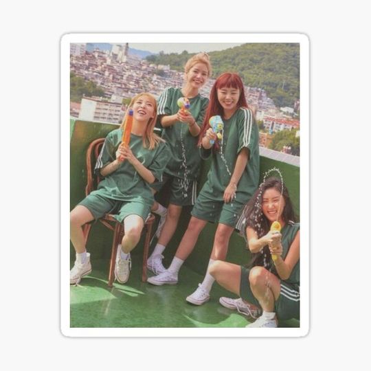 Discover TEAM MAMAMOO