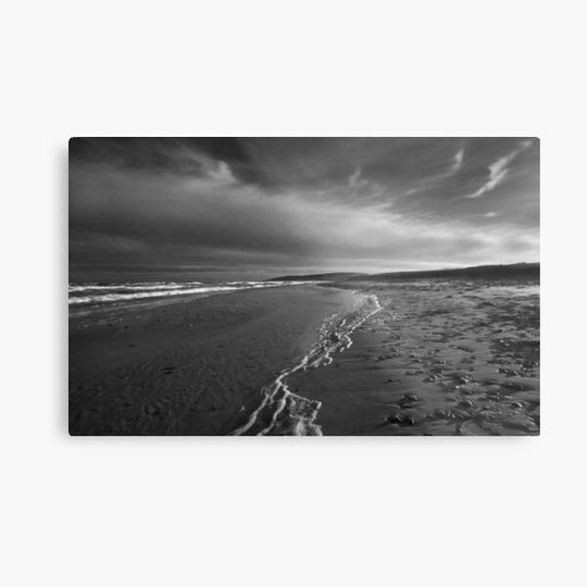 Discover Lonely Beach