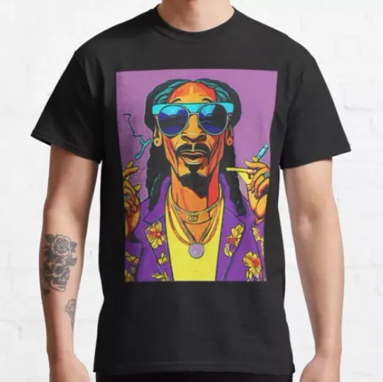 Discover snoop dog Classic T-Shirt