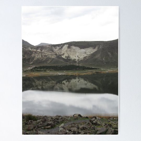 Discover Turkey  - Lake Reflection