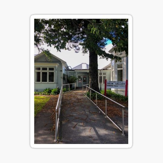 Discover Odlin Gallery Lower Hutt