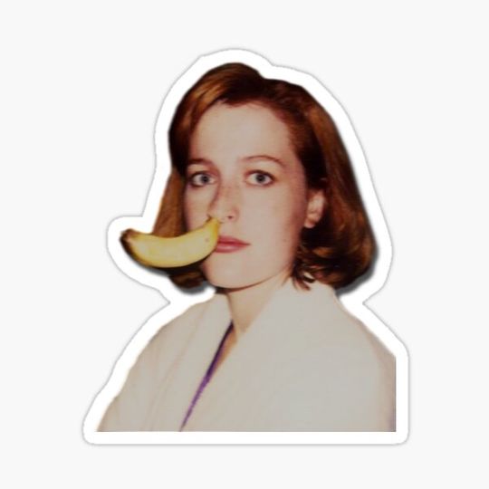 Discover Gillian Anderson - banana