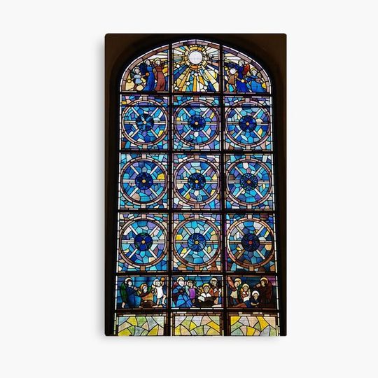 Discover Meeting House Window