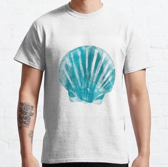 Discover Aquamarine sea shell