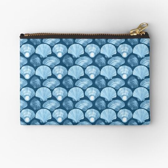 Discover Watercolor blue Seashells