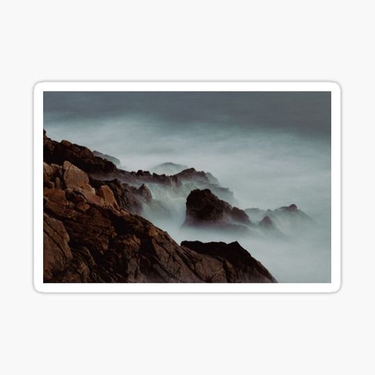 Discover Long shutter speed rocks at sea