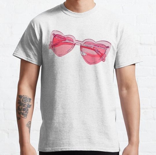 Discover Pink Sunglasses