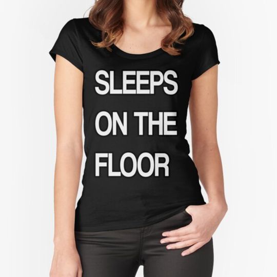 Discover Sleeps On the Floor