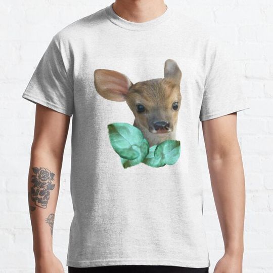 Discover Deer and leaves