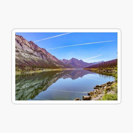 Discover Jasper Mountain Lake