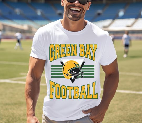 Discover Vintage Green Bay Football Shirt