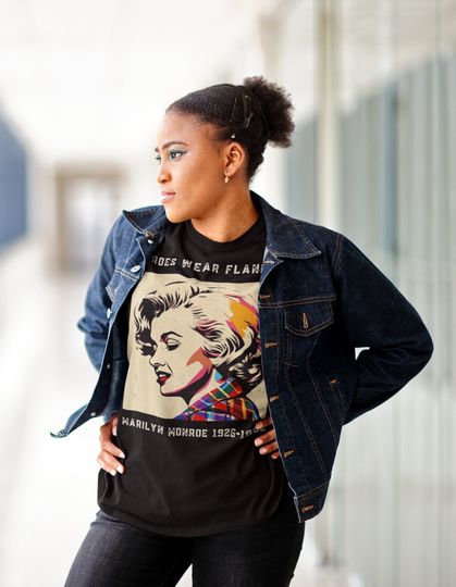 Discover Blonde Bombshell T-shirt