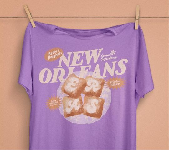 Discover Betty's Beignets New Orleans Eras Tee