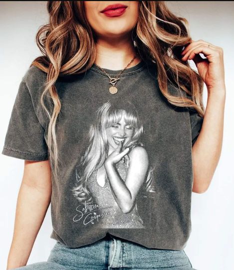 Discover Vintage Sabrina 2024 Tour T-shirt,, Carpenter Graphic Shirt, Trendy Shirt 2024 Gift