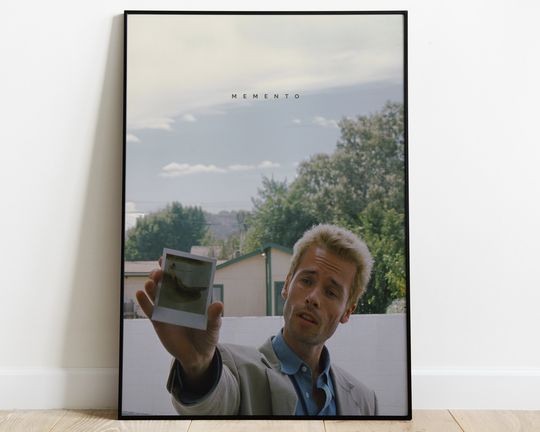 Discover Memento Poster