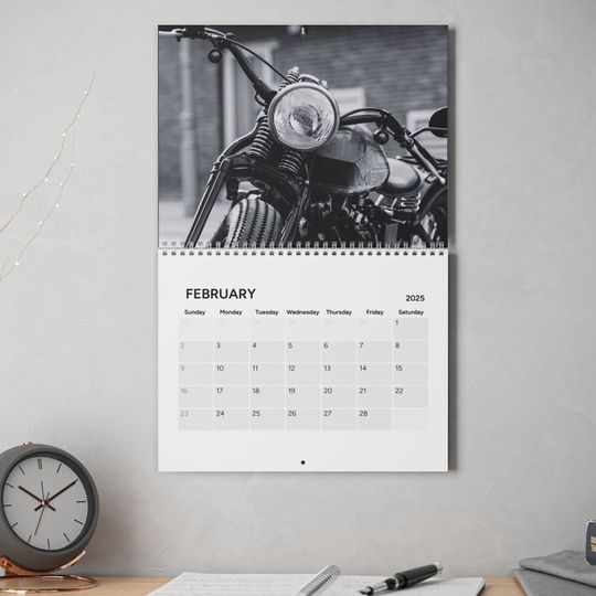 Discover 2025 Vintage Motorcycle Large Yearly Wall Calendar Gift Ideas for Biker Husband