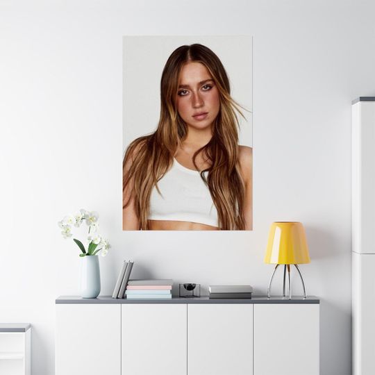 Discover Tate McRae Poster, Gifts for Fan, Wall Decor Gifts, Tate McRae gifts