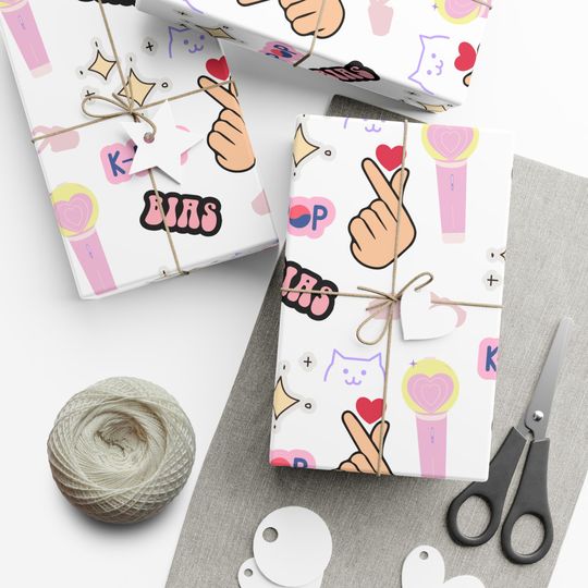 Discover Kpop & Anime Wrapping Paper , Perfect for Gifts, Fan Merchandise, Birthdays, Special Occasions