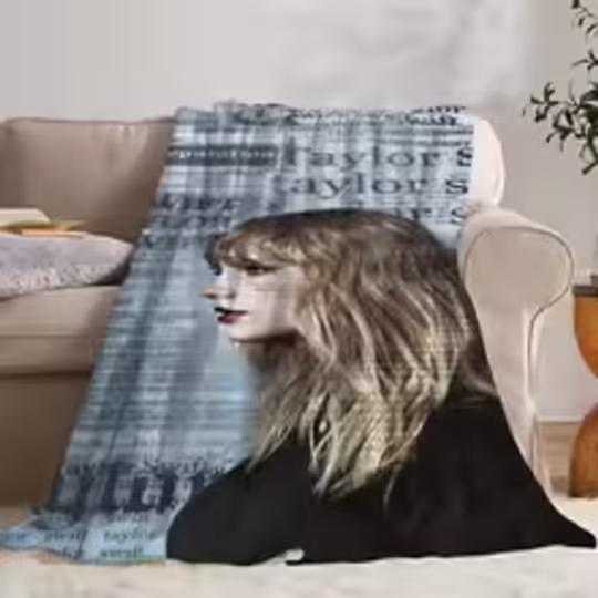 Discover Cute Throw Blanket for Sofa Luxury Bedding T-Taylor Fleece Blanket