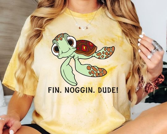 Discover Vintage Squirt Sea Turtle Fin Noggin Dude Comfort Color Blast T-shirt