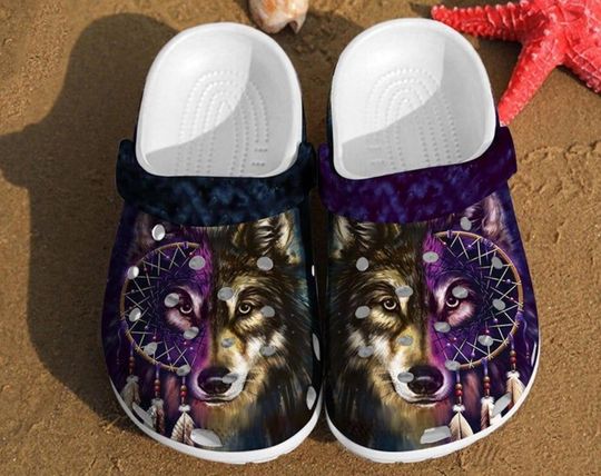 Discover Wolf Art Dreamcatcher Clogs