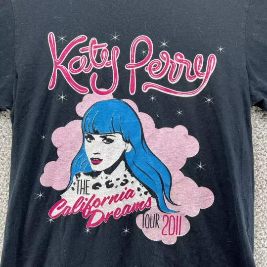 Discover Katy Perry California Dreams 2011 Tour T-Shirt Unisex Cotton Tee All Sizes