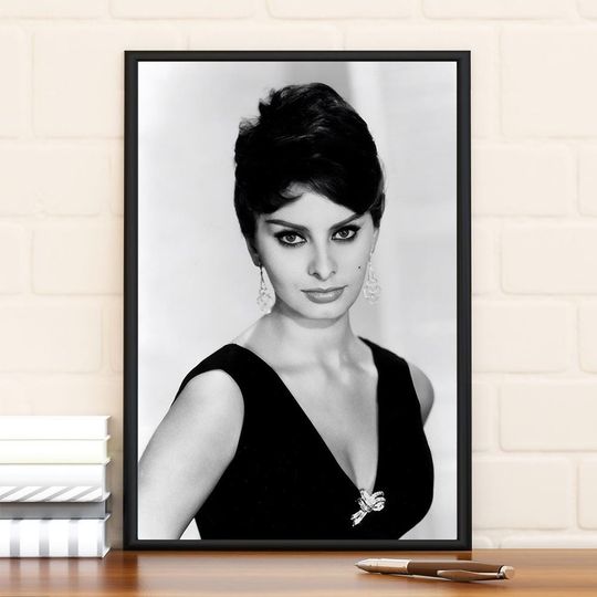 Discover Sophia Loren Poster, Room Decor, Home Decor, Wall art, Gifts for Fans