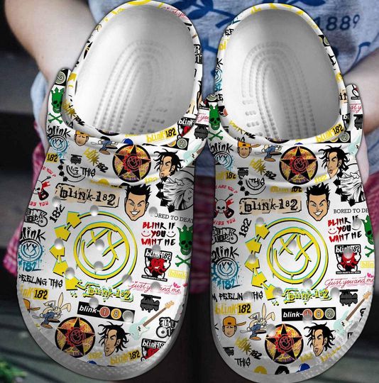 Discover B182 Clogs