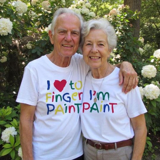 Discover I Love to Finger Paint T-Shirt, Funny Artist Graphic Tee, Creative Painting Lover Shirt for Art Enthusiasts