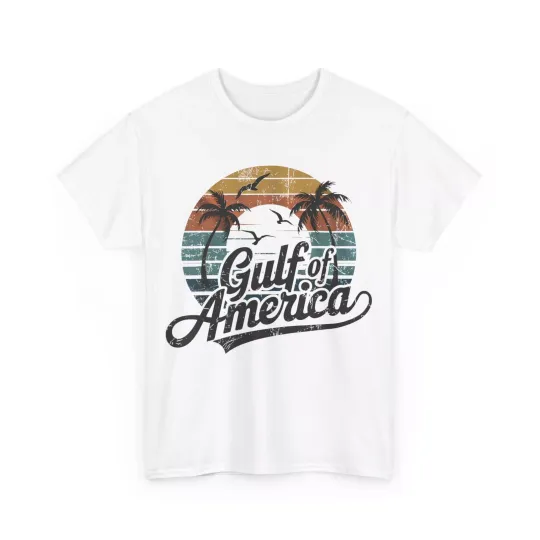 Discover Retro Gulf Of USA America 2025 American Flag Gulf Mexico T-Shirt
