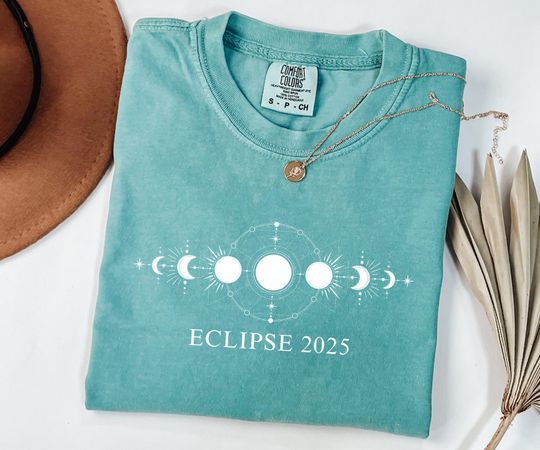 Discover Minimalist Eclipse Shirt 2025, Lunar Eclipse 2025 Shirt, Total Lunar Eclipse 2025