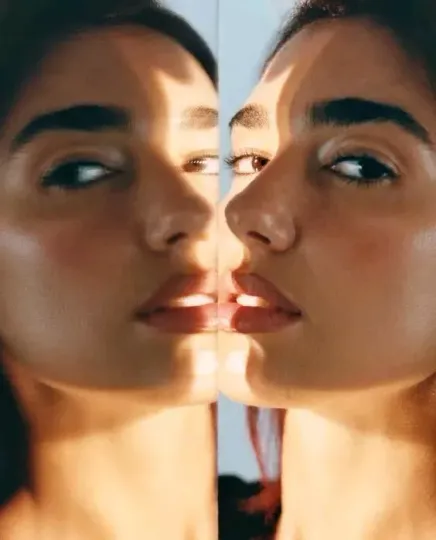 Discover Dua Lipa 'Houdini' Poster, Gifts for Fan