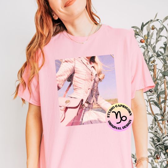 Discover Broadway Retro Photo Shirt, Vintage Wicked Movie Merch, Glinda the Good, Musicals Lover Gift