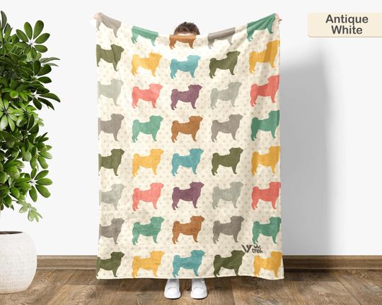 Discover Retro Pug Dog Gift Blanket, Vintage Pug Lover Blanket, Retro Dog Fleece Blanket, Cozy Pug Blanket