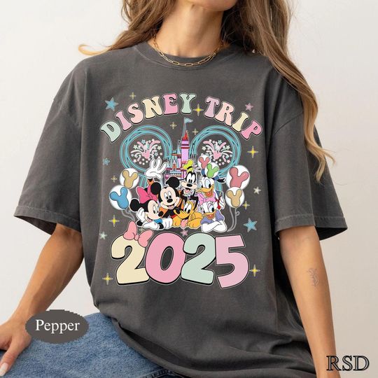 Discover Disneyyy Family Trip 2025 Shirt, Disneyyy Family Vacation Shirt